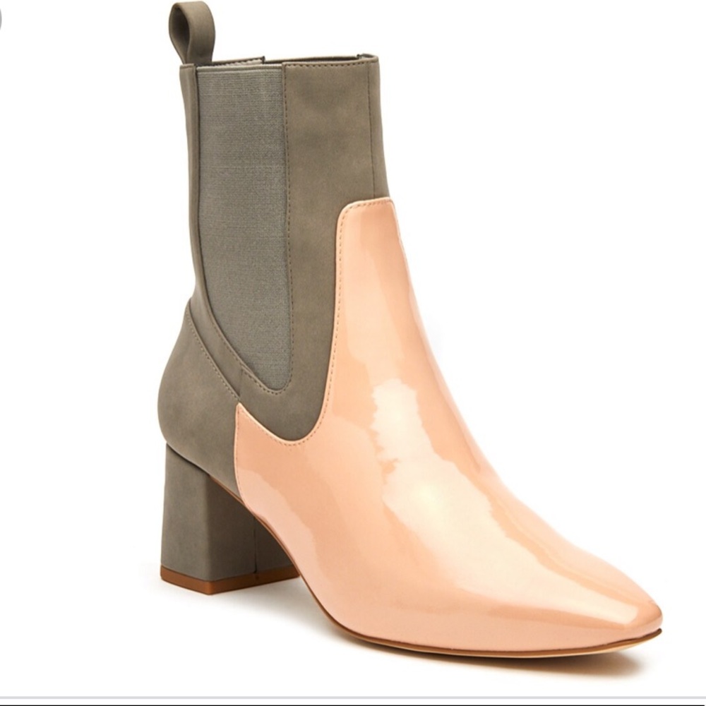 Coconuts Pendant Boots by Matisse pink gray